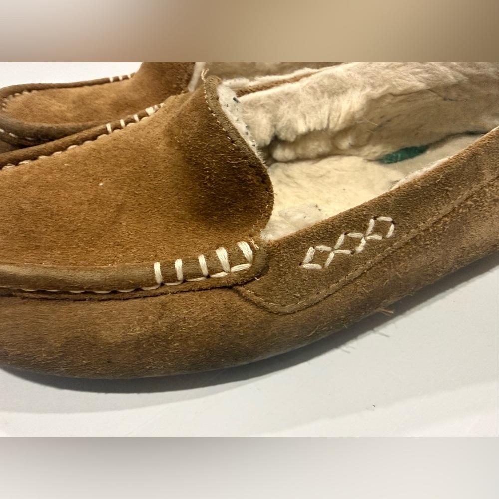 Cozy Brown Suede Moccasins - Picture 4 of 7